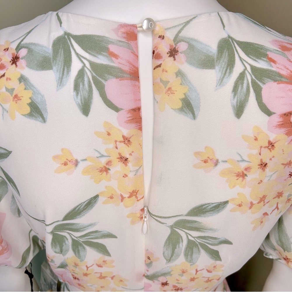 Leith White Floral Flutter Sleeve Midi/Maxi Dress - Picture 6 of 12